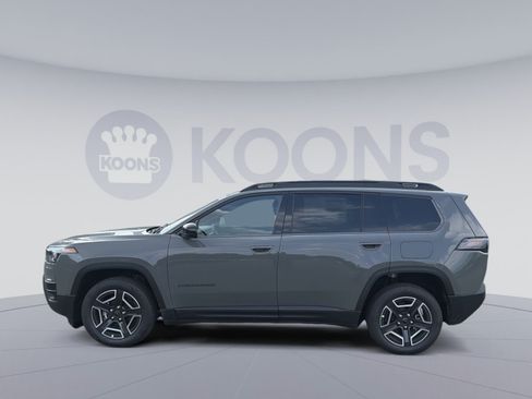 New 2026 Jeep Cherokee Laredo AWD/4WD image 2