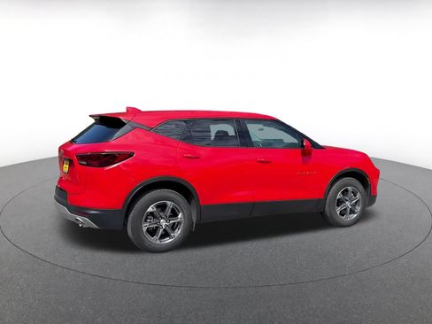 Used 2026 Chevrolet Blazer LT FWD image 14
