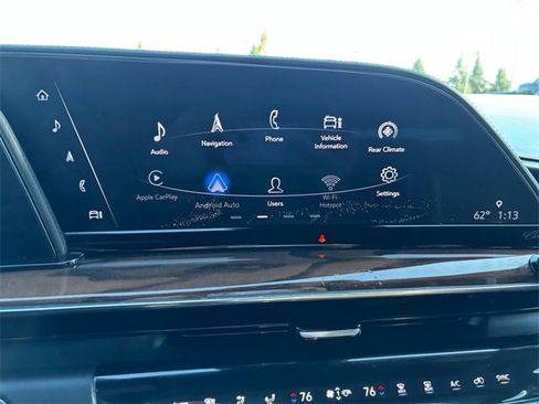 Used 2021 Cadillac Escalade ESV Sport Platinum image 29