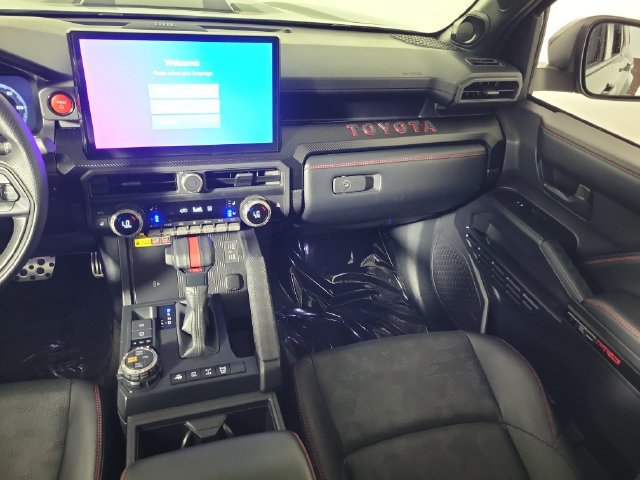 Used 2025 Toyota 4Runner TRD Pro AWD/4WD image 17