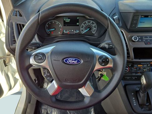 Used 2022 Ford Transit Connect XL image 13