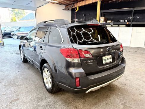 Used 2013 Subaru Outback 2.5i Premium image 4