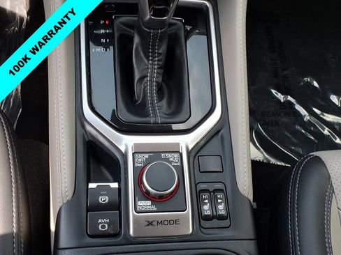 Certified 2023 Subaru Forester Limited AWD/4WD image 16