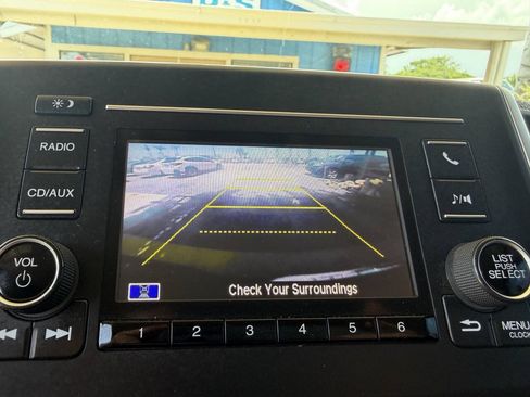 Used 2017 Honda Ridgeline RTL image 5
