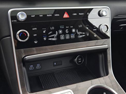 New 2026 Genesis GV80 2.5T Prestige image 28