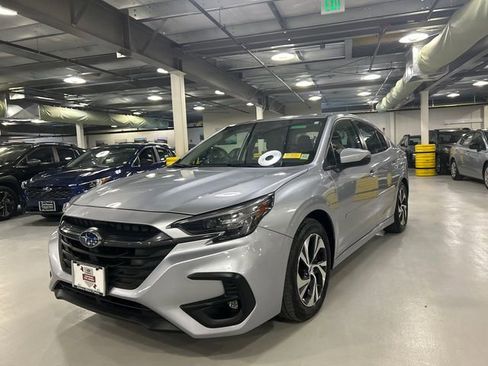 Used 2023 Subaru Legacy Premium image 5