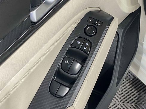 Used 2020 Nissan Altima 2.5 S FWD image 18