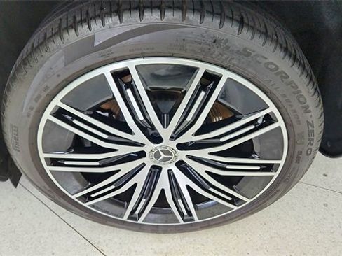 Used 2023 Mercedes-Benz EQE 500 4MATIC SUV w/ Exclusive Trim Package image 58