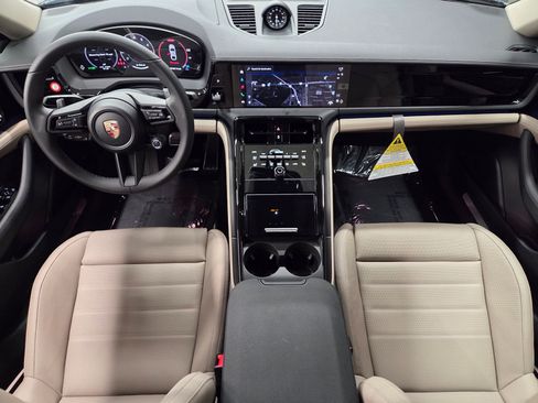 New 2026 Porsche Panamera 4 AWD/4WD image 13