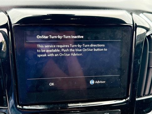 Used 2022 Chevrolet Traverse LT image 30