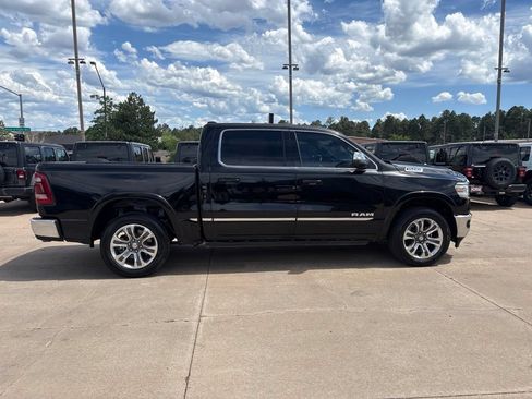 Used 2023 RAM 1500 Limited AWD/4WD image 6