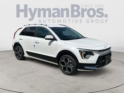 New 2025 Kia Niro EX Touring