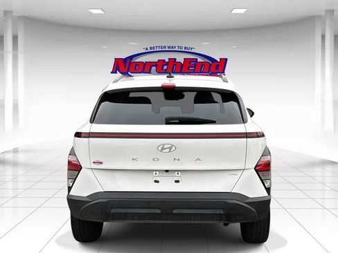 Used 2024 Hyundai Kona SEL w/ Convenience Package image 6