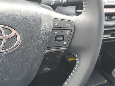 New 2026 Toyota Camry SE image 16