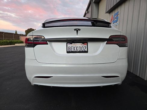 Used 2018 Tesla Model X P100D image 7