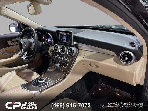 Used 2018 Mercedes-Benz C 300 Sedan w/ Premium Package image 27
