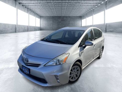 Used 2012 Toyota Prius V Three image 1