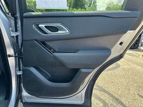 Used 2025 Land Rover Range Rover Velar Dynamic SE AWD/4WD image 30