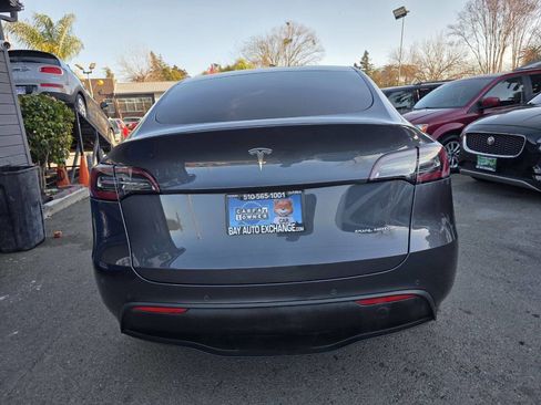 Used 2020 Tesla Model Y Long Range image 5