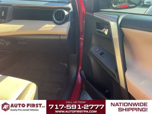 Used 2014 Toyota RAV4 Limited AWD/4WD image 15
