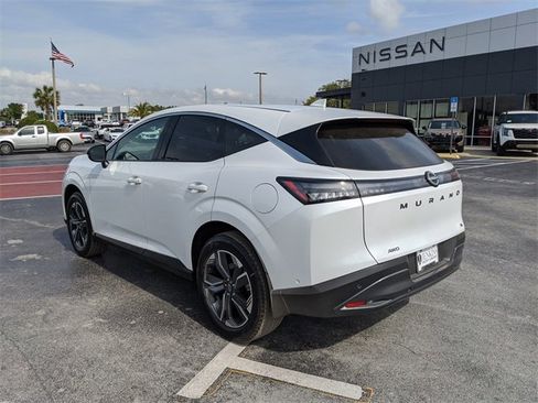 New 2025 Nissan Murano SL image 7