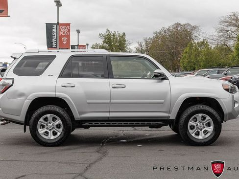 Used 2017 Toyota 4Runner SR5 Premium AWD/4WD image 19