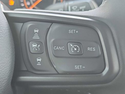 Used 2026 Jeep Wrangler Unlimited Sport AWD/4WD image 29