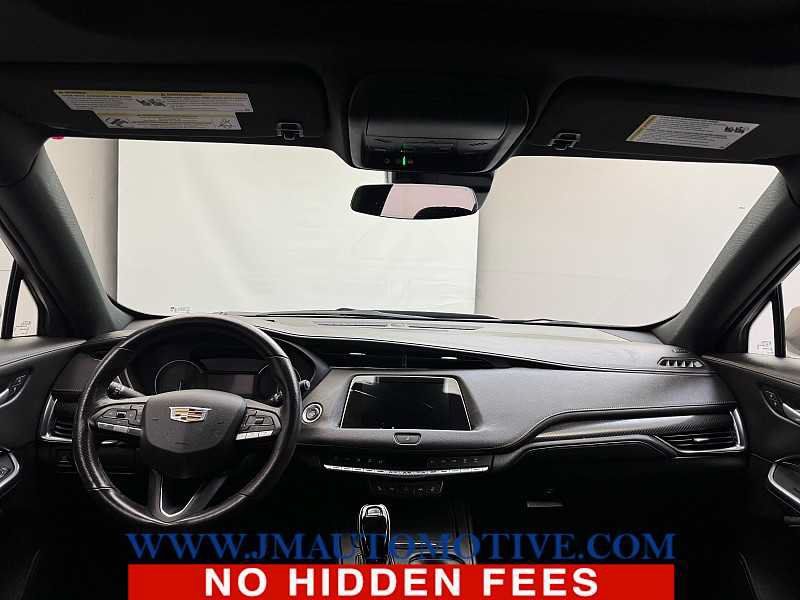 Used 2023 Cadillac XT4 Sport w/ Trailering Package AWD/4WD image 12