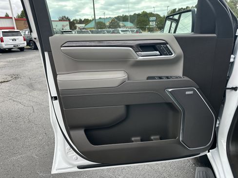 New 2026 Chevrolet Silverado 1500 LTZ image 12