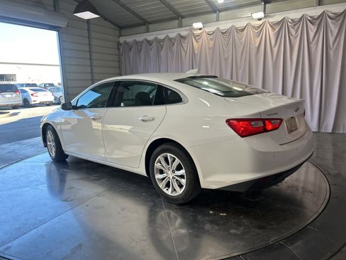 New 2025 Chevrolet Malibu LT image 15