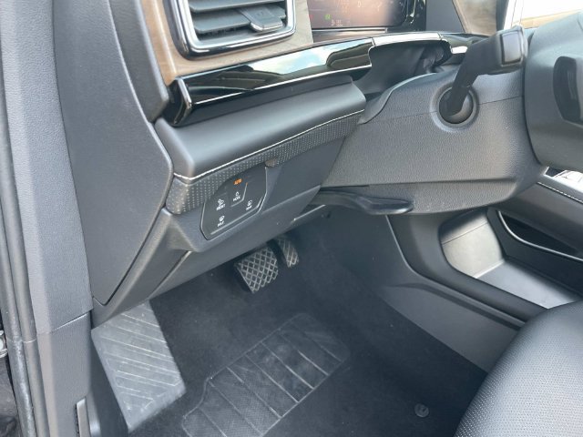 Used 2025 Volkswagen Atlas SE AWD/4WD image 22