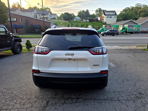 Used 2021 Jeep Cherokee Latitude image 5