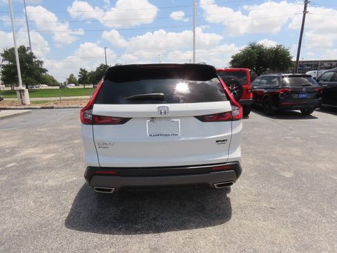 Used 2025 Honda CR-V Sport Touring image 13