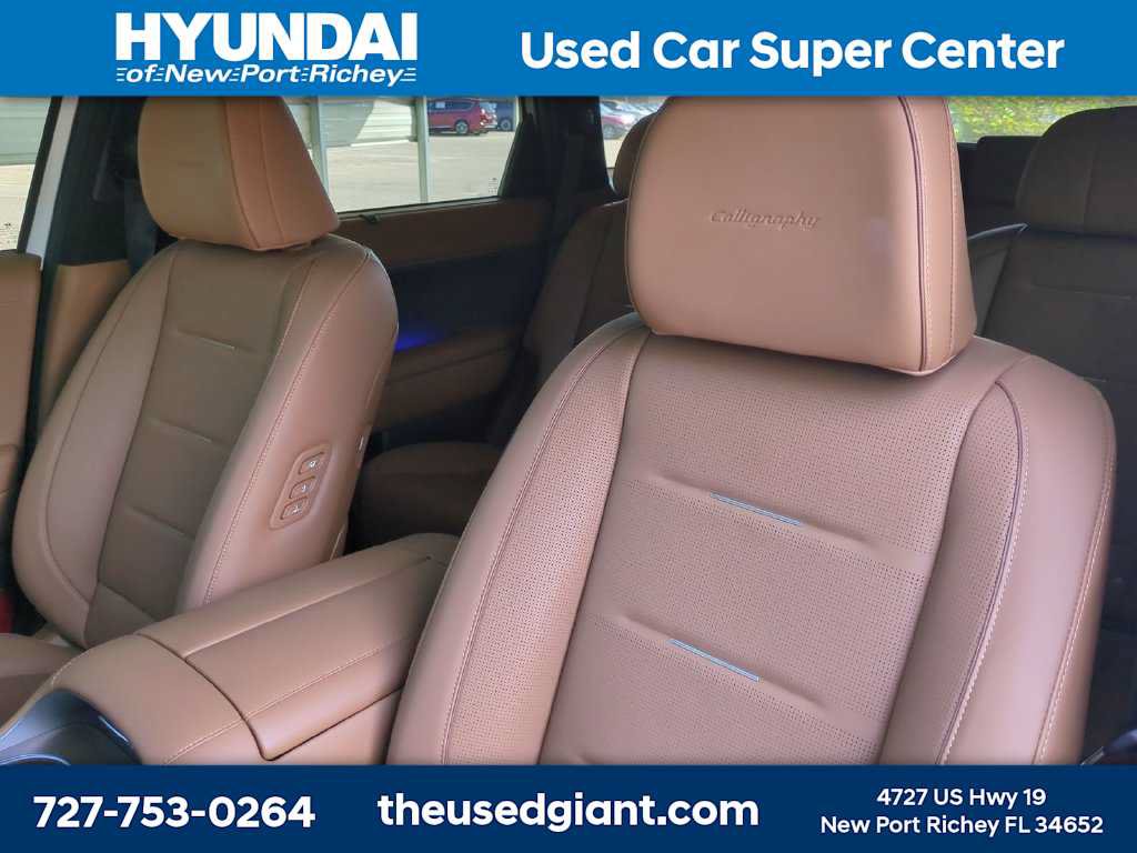 Used 2027 Hyundai Palisade Calligraphy FWD image 7