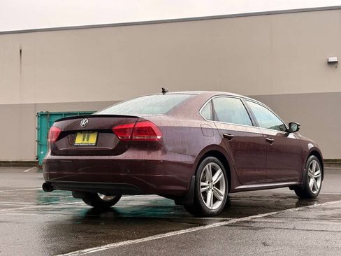 Used 2014 Volkswagen Passat 1.8T SE FWD image 5