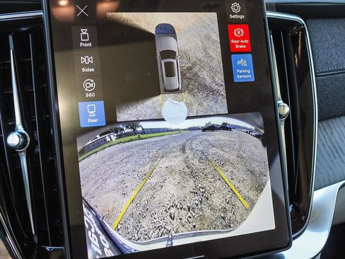 New 2026 Volvo XC90 T8 Ultra w/ Protection Package AWD/4WD image 27