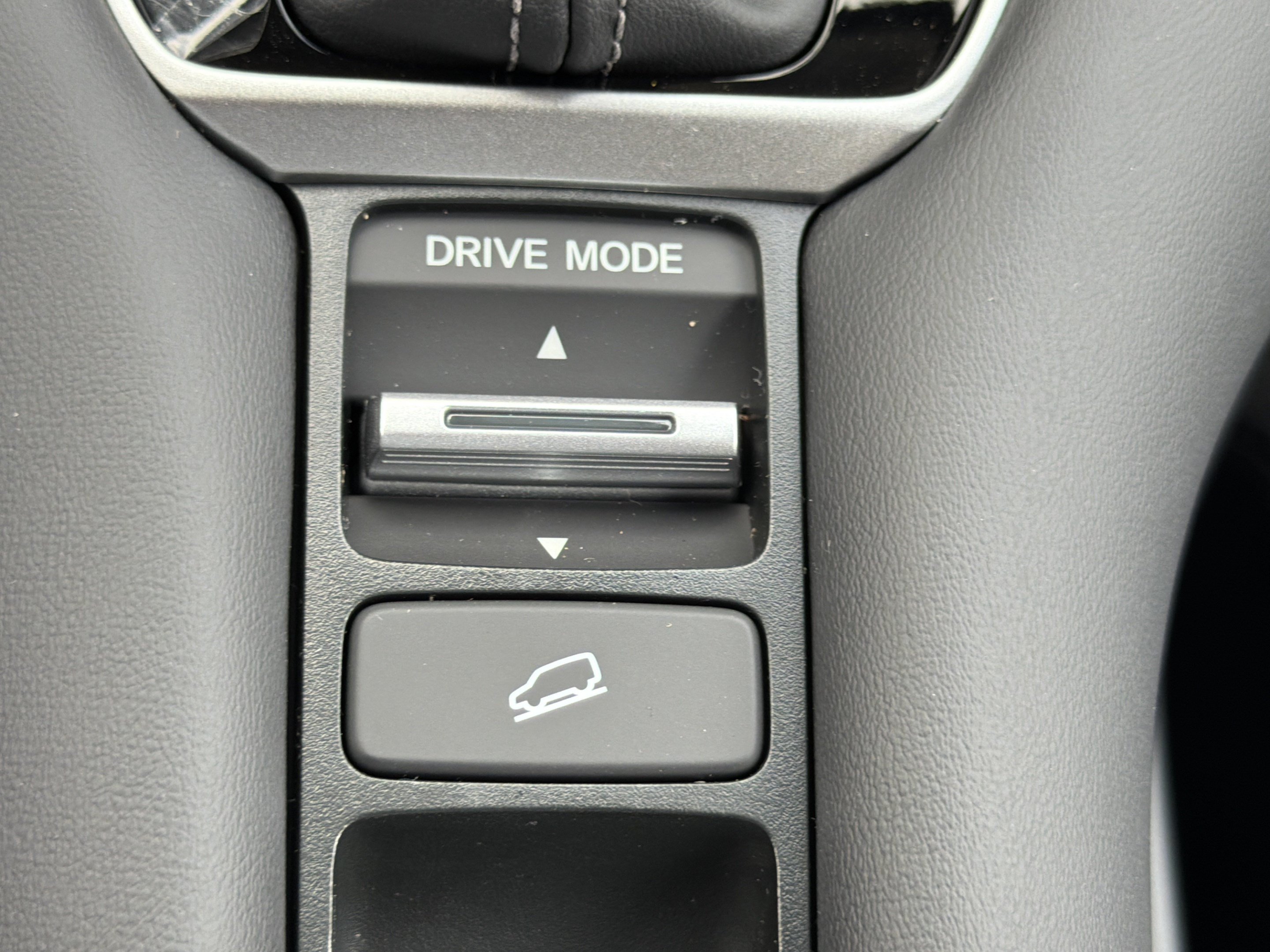 New 2027 Honda HR-V EX-L image 14