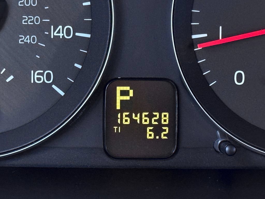 Used 2008 Volvo S40 2.4i FWD image 25