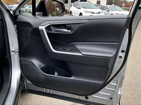 Certified 2023 Toyota RAV4 XLE Premium image 22