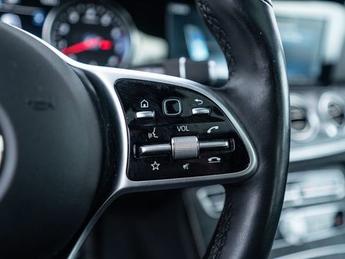 Used 2019 Mercedes-Benz E 450 4MATIC Sedan image 23