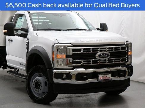 New 2025 Ford F450 XL w/ XL Chrome Package AWD/4WD image 2