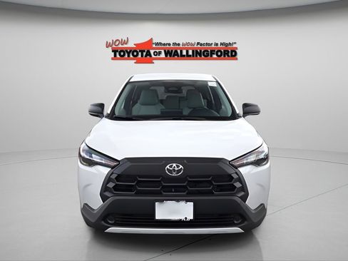New 2026 Toyota Corolla Cross L AWD/4WD image 5