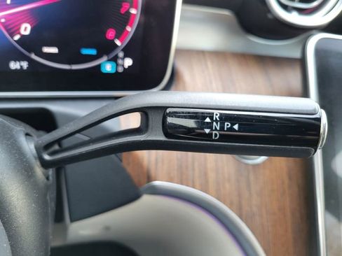 Used 2023 Mercedes-Benz C 300 4MATIC Sedan w/ Exclusive Trim Package image 33