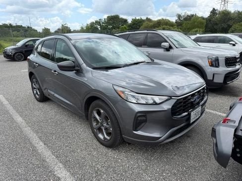 Used 2024 Ford Escape ST-Line FWD image 2