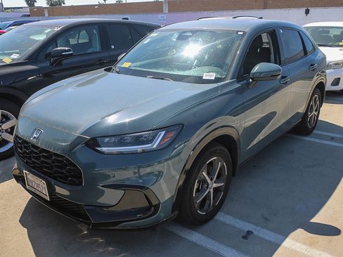 Used 2025 Honda HR-V EX-L image 6