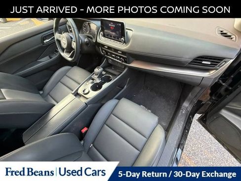 Certified 2023 Nissan Rogue SV w/ SV Premium B Package AWD/4WD image 17