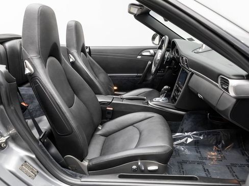 Used 2011 Porsche 911 Carrera S RWD image 16