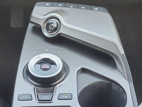 Used 2023 Kia EV6 Wind image 19