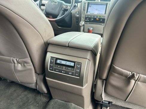 Used 2011 Lexus GX 460 Premium AWD/4WD image 16