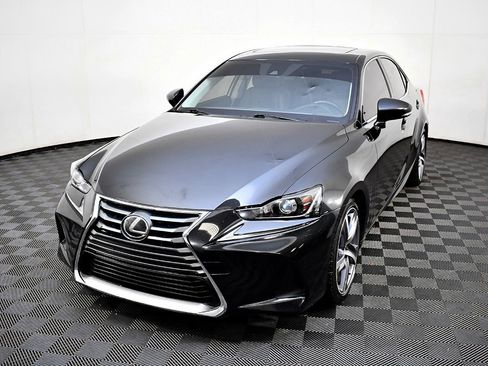 Used 2017 Lexus IS 300 AWD image 3